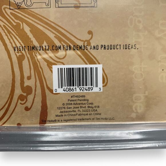 Tim Holtz Grungeboard Elements Plain 94 Shapes Keys Hinges Hearts Chipboard NEW - Picture 5 of 6